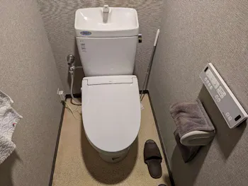 愛知県名古屋市のお客様のシャワ－トイレ交換工事