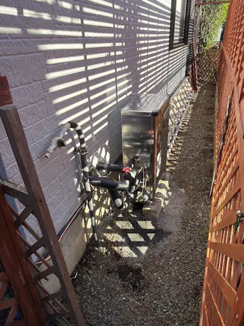 山梨県富士吉田市のお客様の給湯器工事