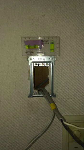 東京都青梅市のお客様のドアホン工事　具体的な工事内容3
