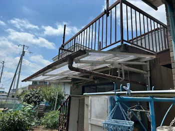栃木県さくら市のお客様のテラス屋根張り替え工事