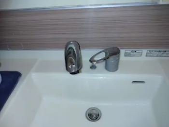 神奈川県横浜市瀬谷区のお客様のキッチン水栓工事　具体的な工事内容4