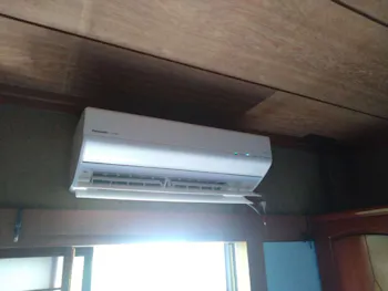 神奈川県横浜市のお客様のエアコン交換工事