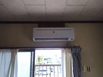 神奈川県横浜市のお客様のエアコン交換工事