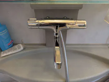 静岡県静岡市駿河区のお客様の浴室水栓工事