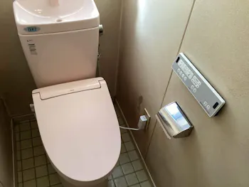 東京都青梅市のお客様の便座交換工事