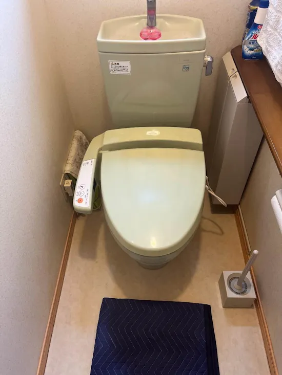 工事前　静岡県磐田市のお客様の便座交換工事