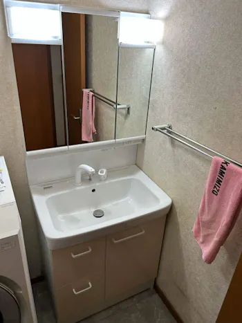神奈川県相模原市中央区のお客様の洗面化粧台工事
