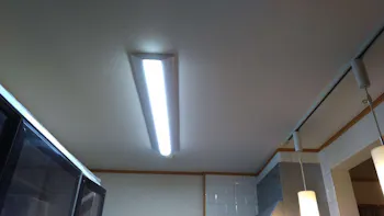 埼玉県入間市のお客様のLED直管ライト交換工事　具体的な工事内容2