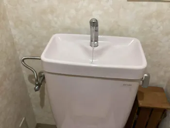 東京都青梅市のお客様のトイレタンク部品他交換工事　具体的な工事内容2