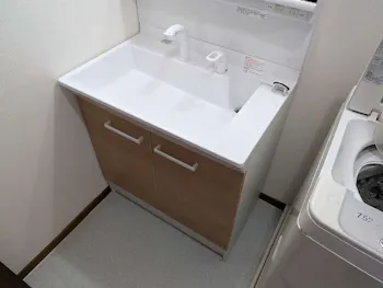 愛知県名古屋市のお客様の洗面化粧台交換工事
