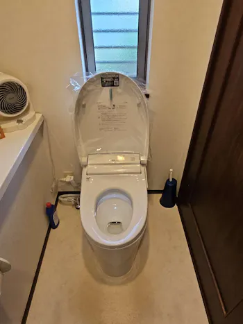 三重県津市のお客様のトイレ交換工事