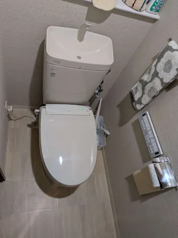 愛知県名古屋市のお客様のトイレ交換工事