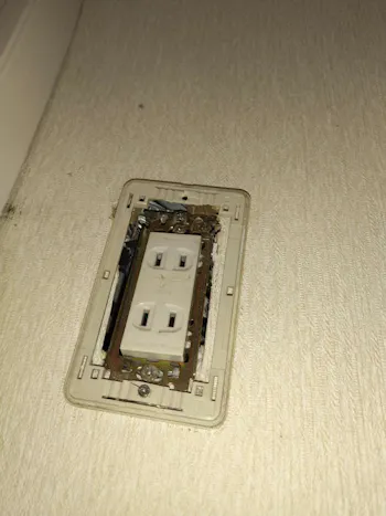 東京都青梅市のお客様のスイッチ工事　具体的な工事内容2