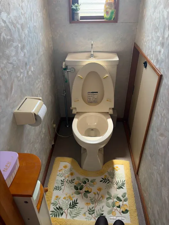 工事前　山梨県南都留郡富士河口湖町のお客様のトイレ工事