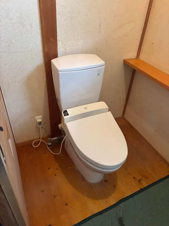 工事前　三重県桑名市のお客様のトイレ工事