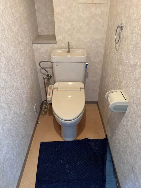 工事前　静岡県浜松市中央区のお客様のトイレ工事