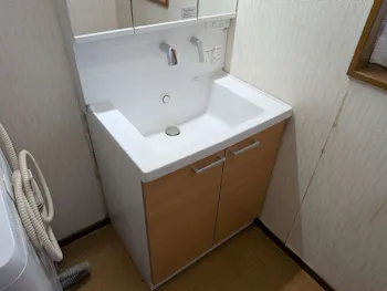 愛知県名古屋市緑区のお客様の洗面化粧台工事　具体的な工事内容1