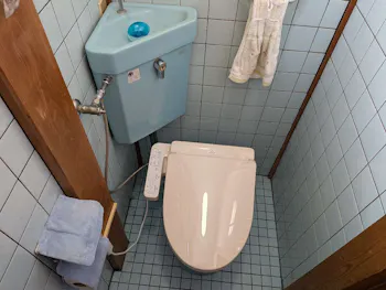 愛知県豊田市のお客様の便座交換工事