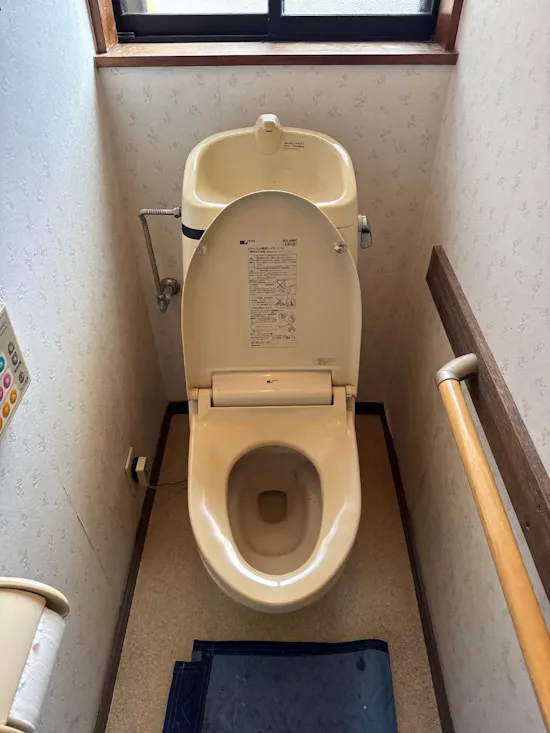 工事前　静岡県袋井市のお客様のトイレ工事