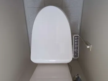 栃木県宇都宮市のお客様の便座交換工事
