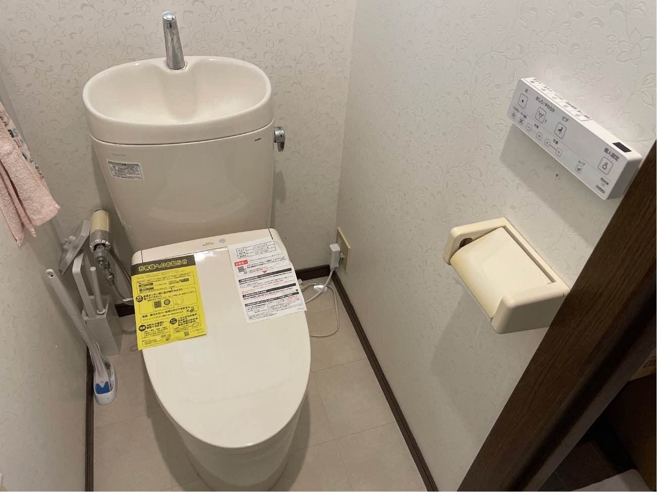 長野県南佐久郡佐久穂町のお客様の便座交換工事