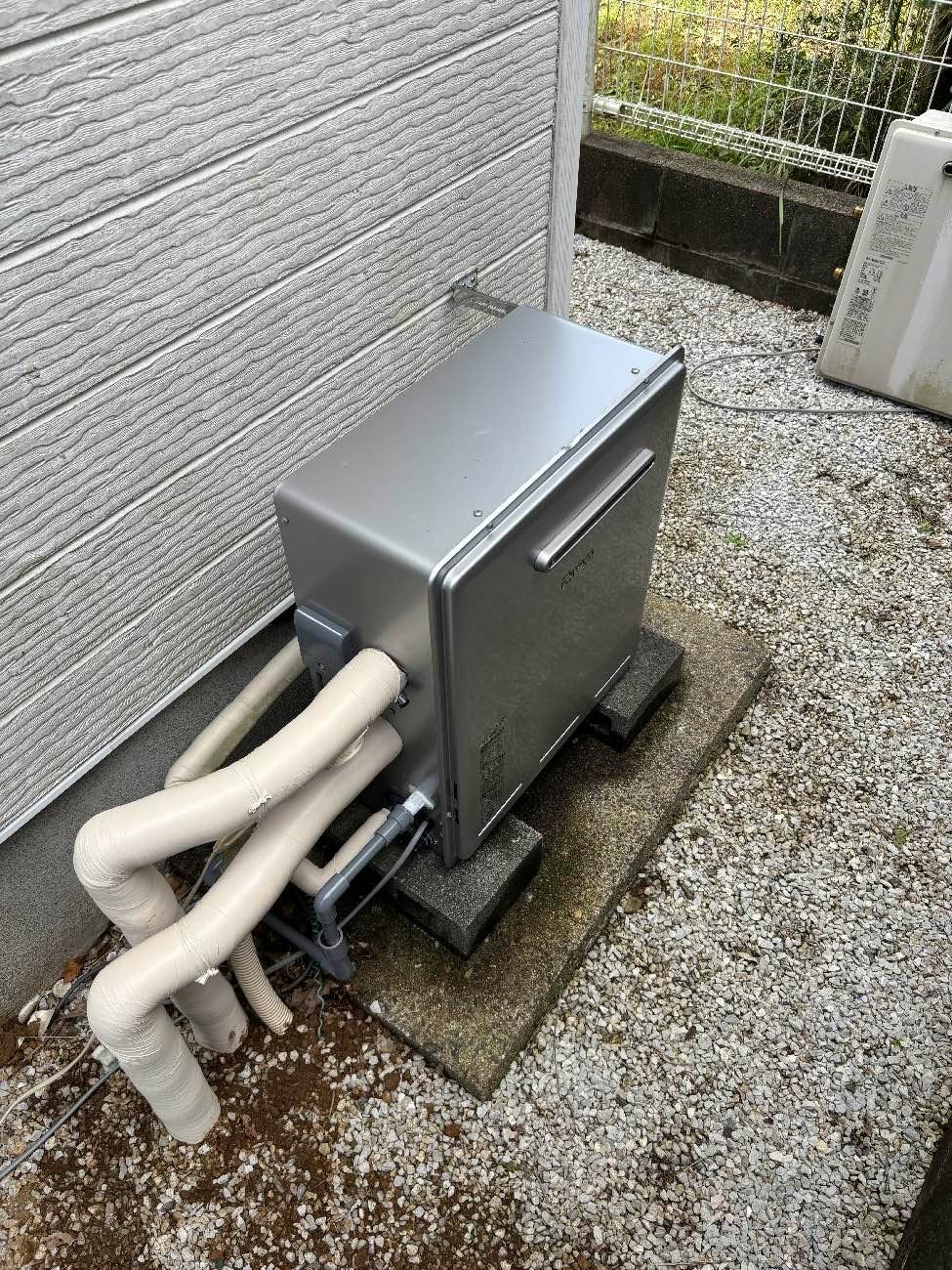 茨城県龍ケ崎市のお客様の給湯器工事・浴室水栓工事