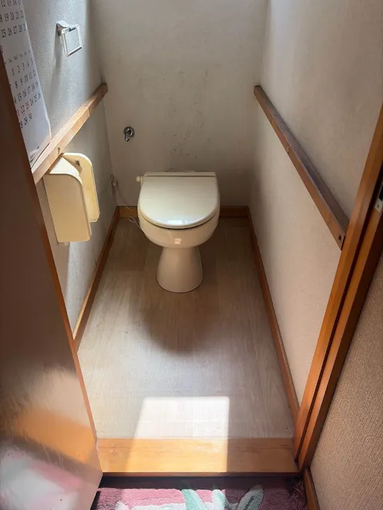 工事前　山梨県都留市のお客様のトイレ工事