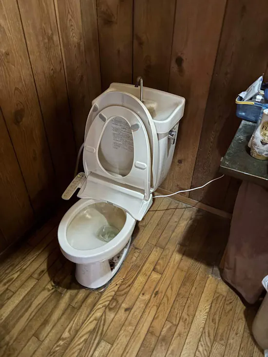 工事前　茨城県つくば市のお客様のトイレ工事