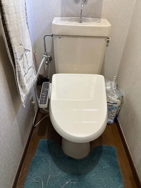 工事前　群馬県安中市のお客様の便座交換工事