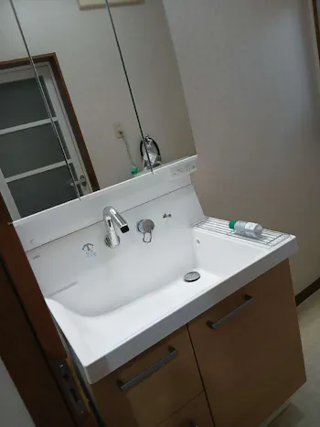 茨城県水戸市のお客様の洗面化粧台工事