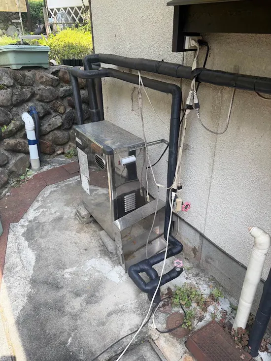 工事前　山梨県大月市のお客様の石油給湯器交換工事