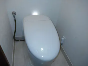 神奈川県横浜市泉区のお客様のトイレ工事