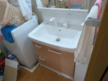 愛知県名古屋市瑞穂区のお客様の洗面化粧台工事