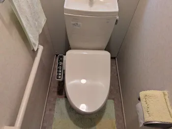 愛知県名古屋市瑞穂区のお客様の便座交換工事