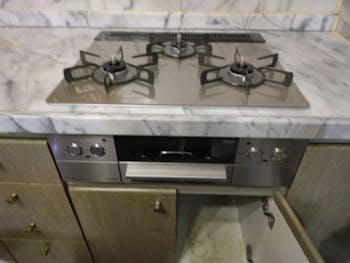 神奈川県座間市のお客様のビルトインコンロ・レンジフード交換工事