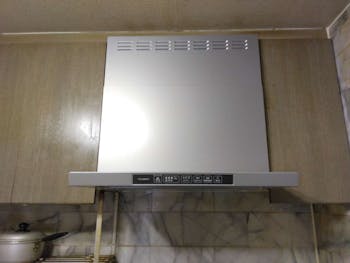 神奈川県座間市のお客様のビルトインコンロ・レンジフード交換工事　具体的な工事内容1