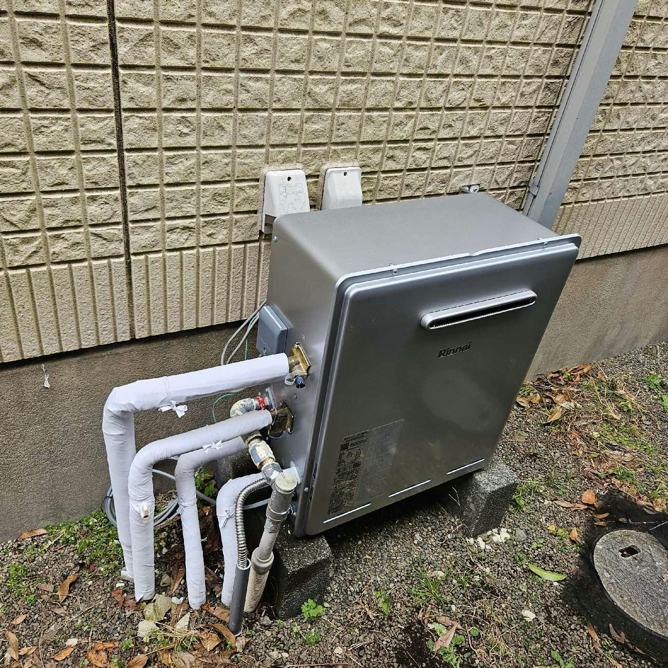 神奈川県横須賀市のお客様の給湯器交換工事