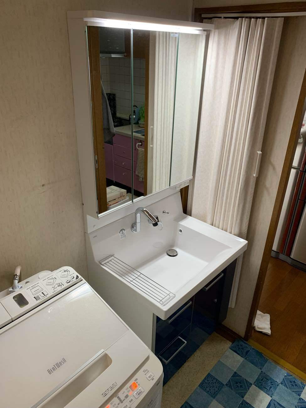 埼玉県加須市のお客様の洗面化粧台交換工事