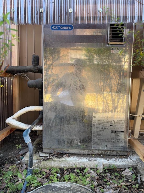 工事前　山梨県富士吉田市の石油給湯器交換工事