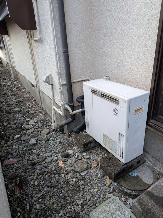 工事前　静岡県富士市のお客様の給湯器交換工事