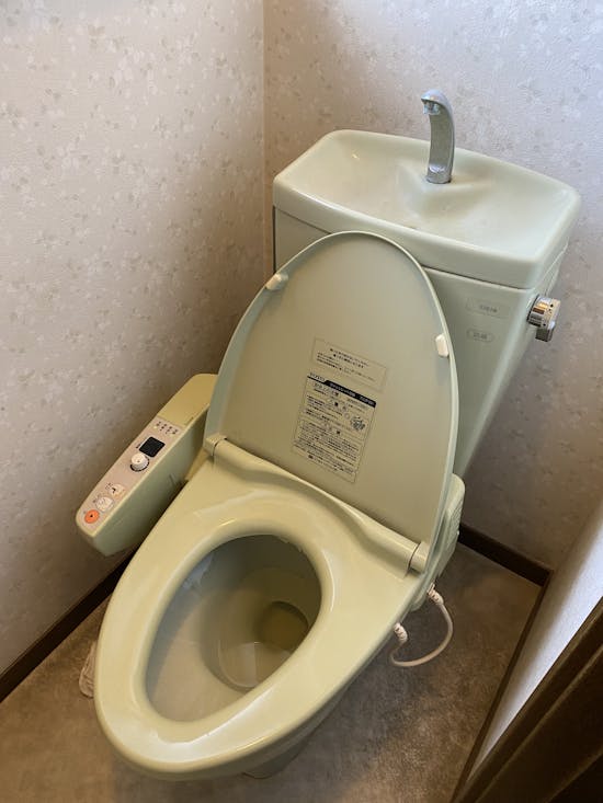 工事前　山梨県のお客様のトイレ交換工事