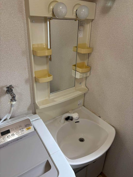 工事前　茨城県ひたちなか市のお客様の洗面化粧台設置工事