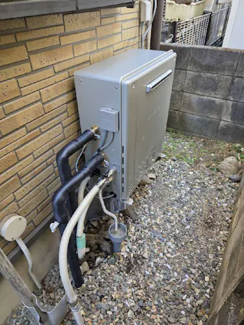東京都羽村市のお客様のガス給湯器交換工事