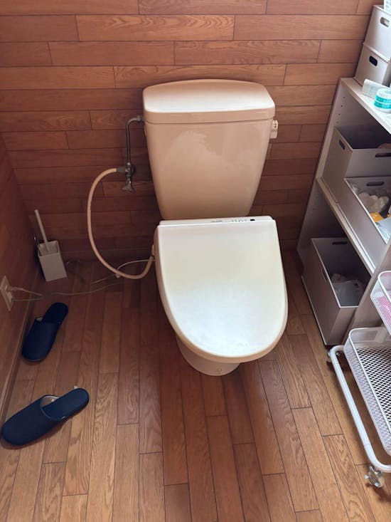工事前　茨城県筑西市のお客様の温水洗浄暖房便座交換工事  