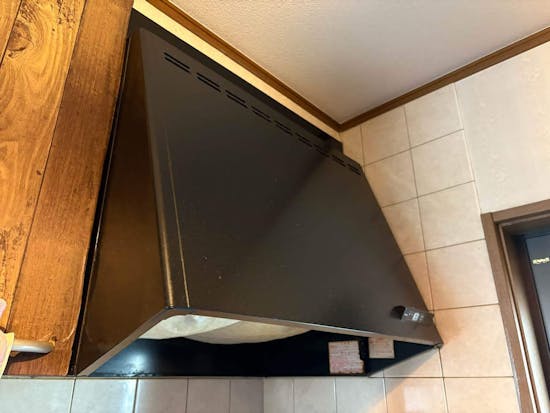 工事前　神奈川県相模原市のお客様のレンジフード交換