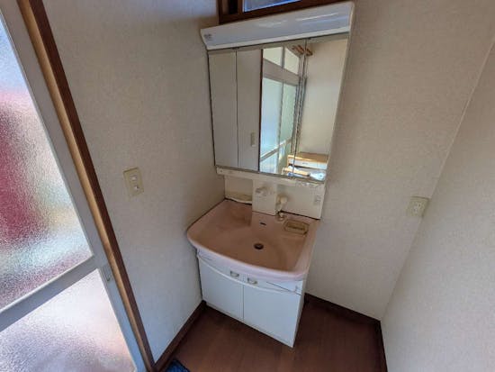 工事前　静岡県御殿場市のお客様の洗面化粧台工事