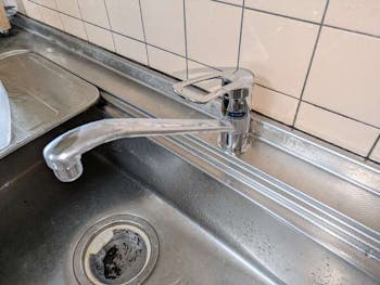 静岡県静岡市のお客様のキッチン混合栓工事