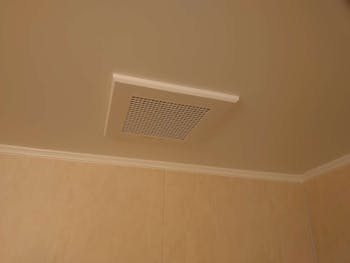 愛知県名古屋市のお客様の換気扇交換工事　具体的な工事内容1