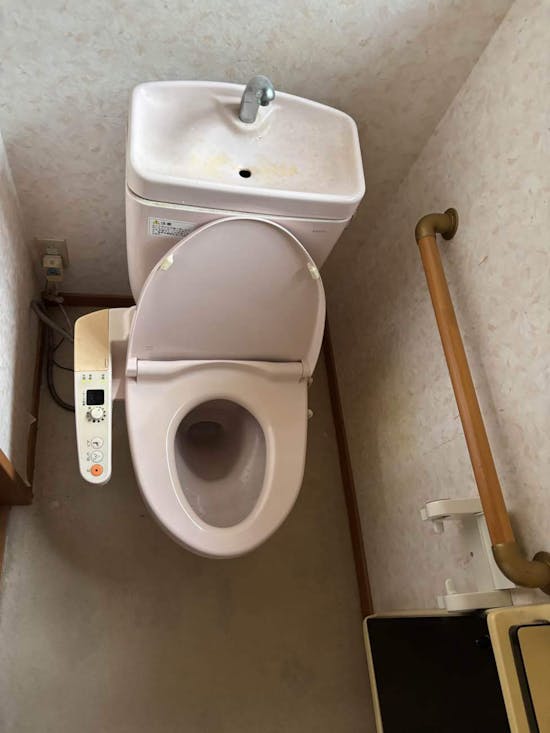 工事前　茨城県高萩市上手綱のお客様のトイレ交換工事