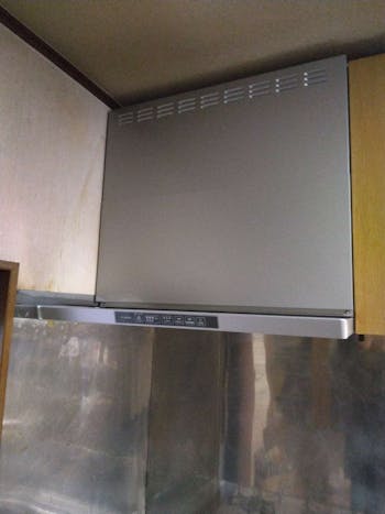 神奈川県相模原市のお客様のレンジフード交換工事